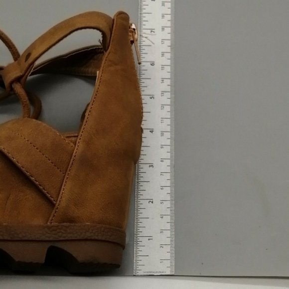 Maurices Womens Francesca Ghille Sandals Brown Wedge Heel Back Zip Platform 7M - Picture 8 of 11